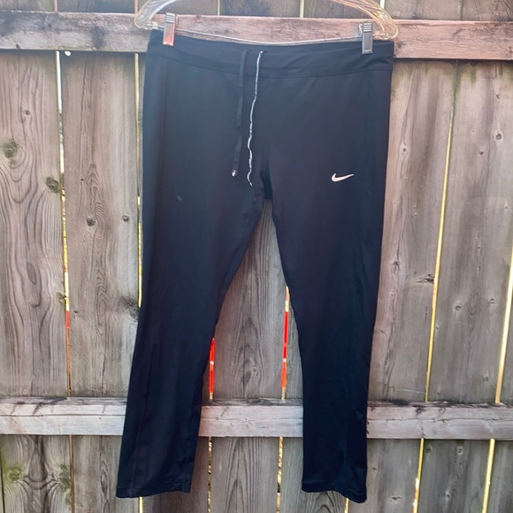 Nike Pants - Nike athletic leggings capris sz. L